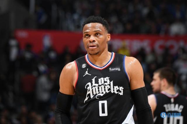 战术与赛场 战术与赛场