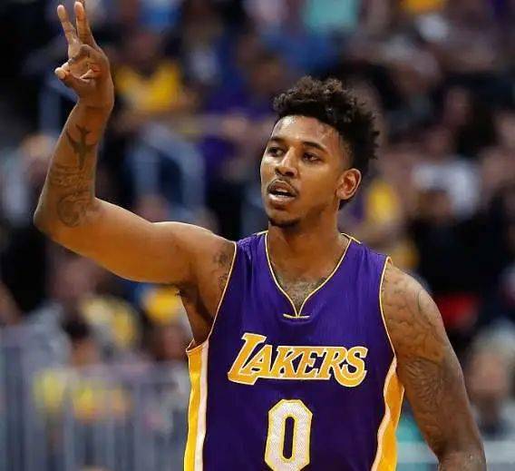 以超常规格 以超常规格