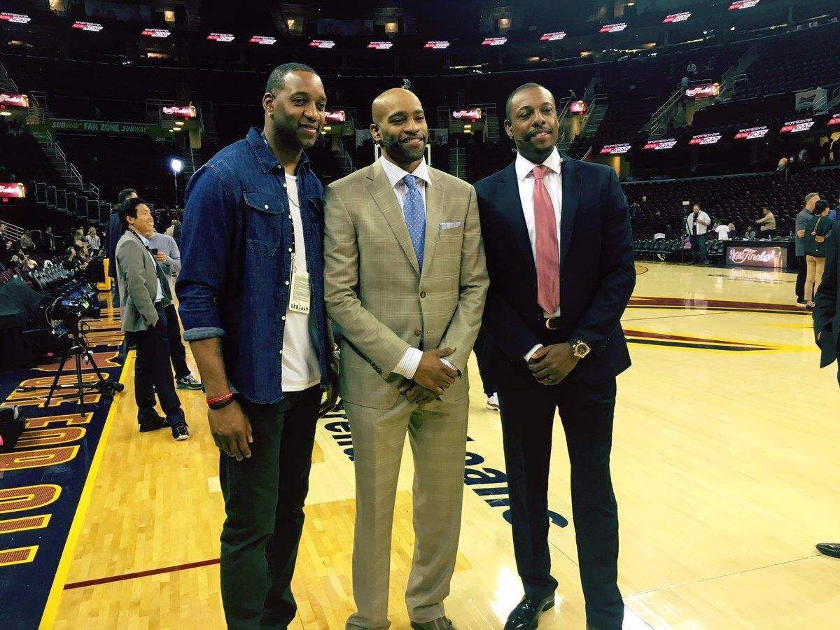 舆论阈值被 舆论阈值被